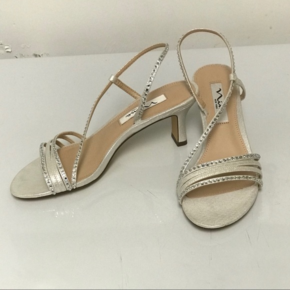 Heels - Picture 1 of 2